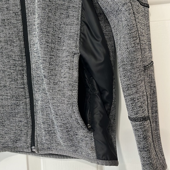 Boys Under Armour Cold Gear Jacket - Picture 3 of 10